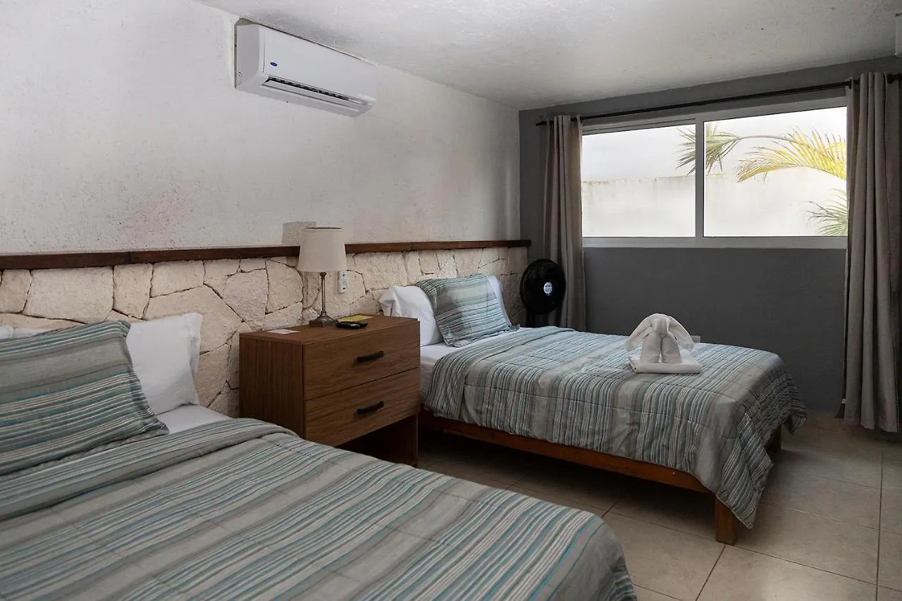 פוארטו מורלוס Hotel Amar Inn