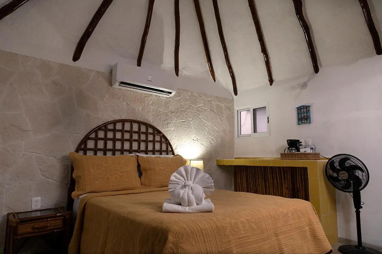 פוארטו מורלוס Hotel Amar Inn 2*, פוארטו מורלוס מקסיקו