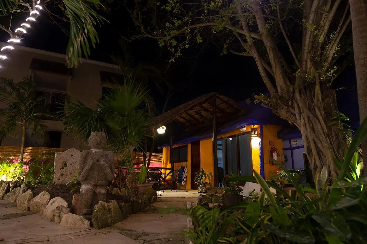 פוארטו מורלוס Hotel Amar Inn