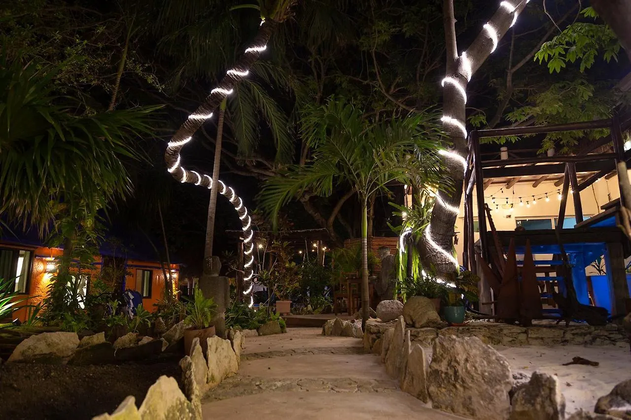 פוארטו מורלוס Hotel Amar Inn