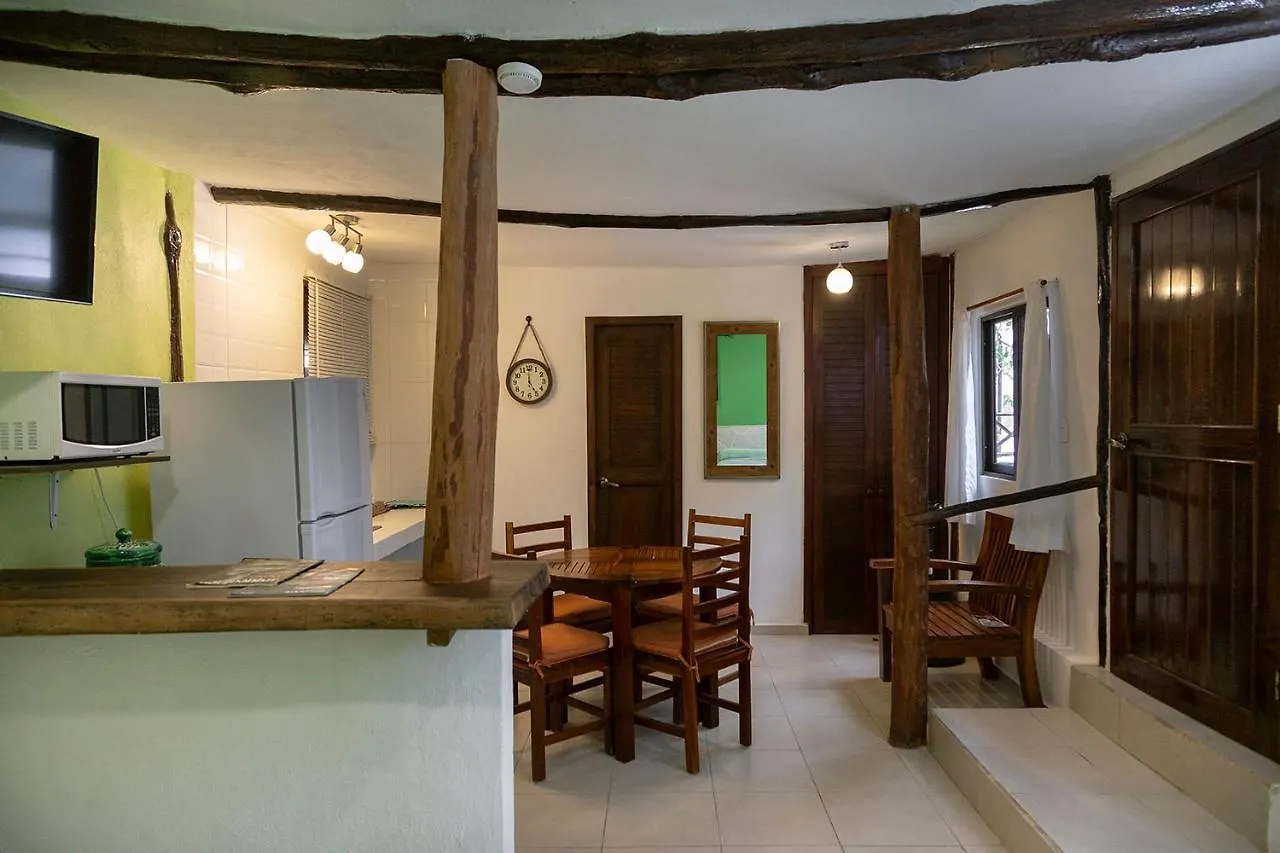 Hotel Amar Inn Puerto Morelos