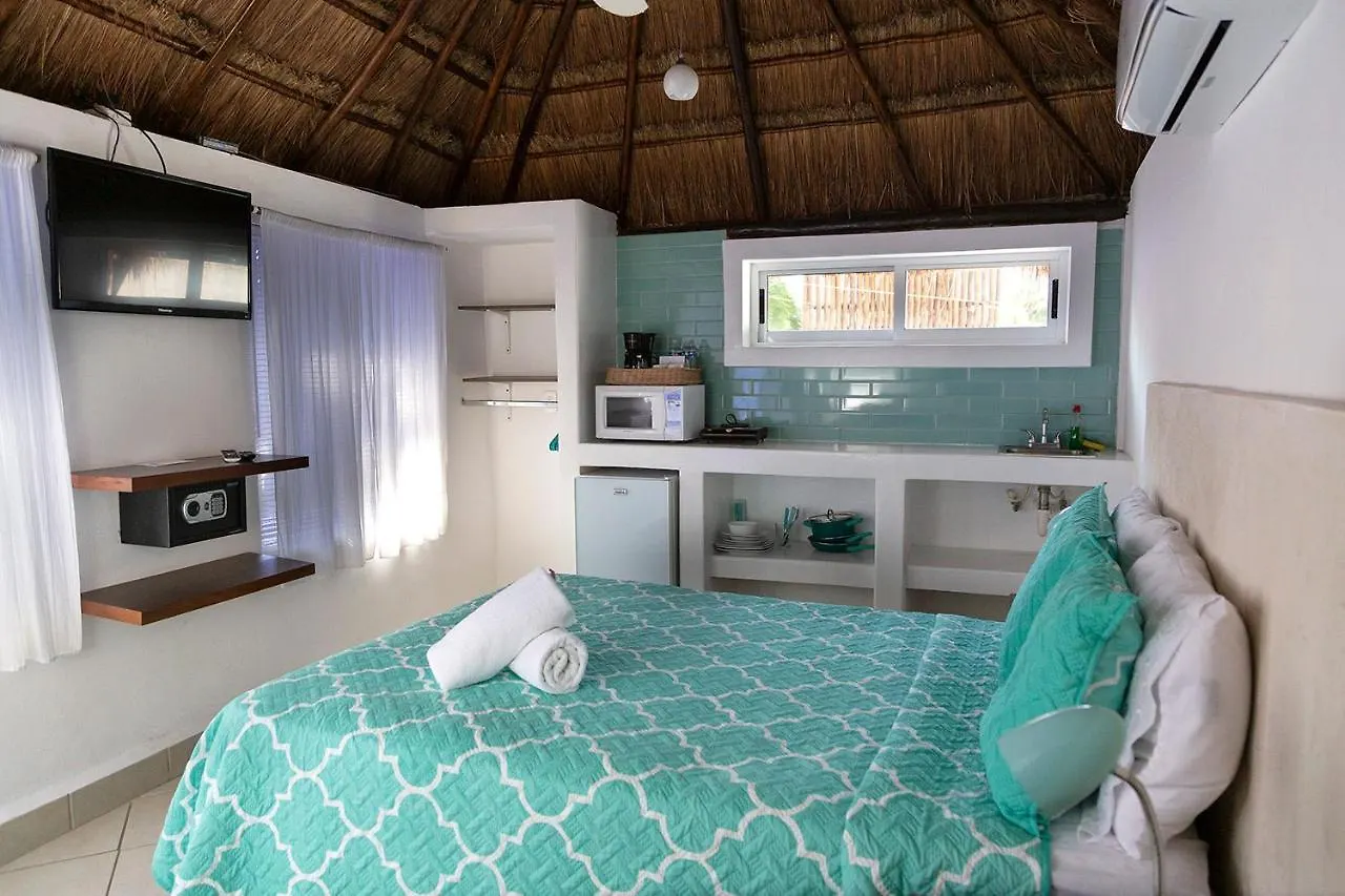 Hotel Amar Inn Puerto Morelos 2*,