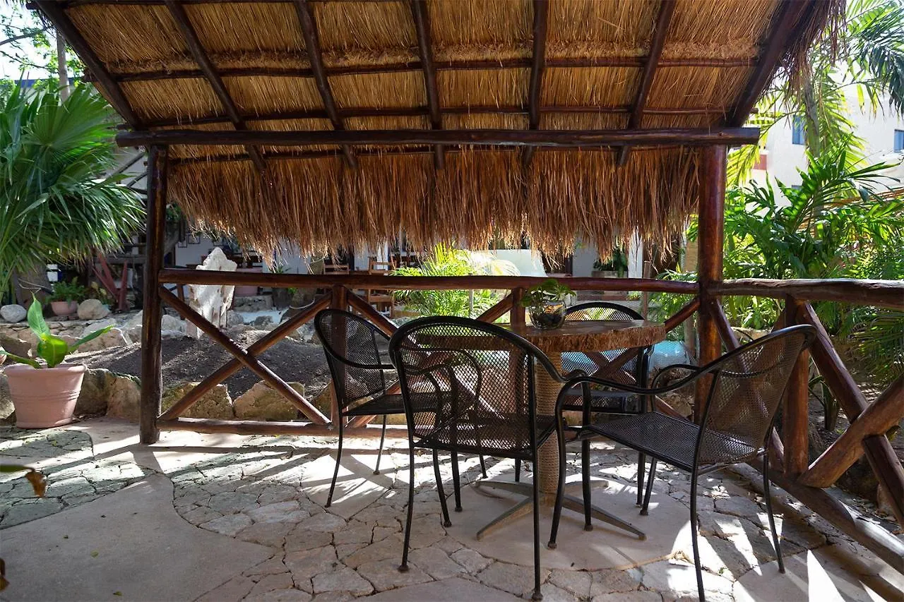 Hotel Amar Inn Puerto Morelos