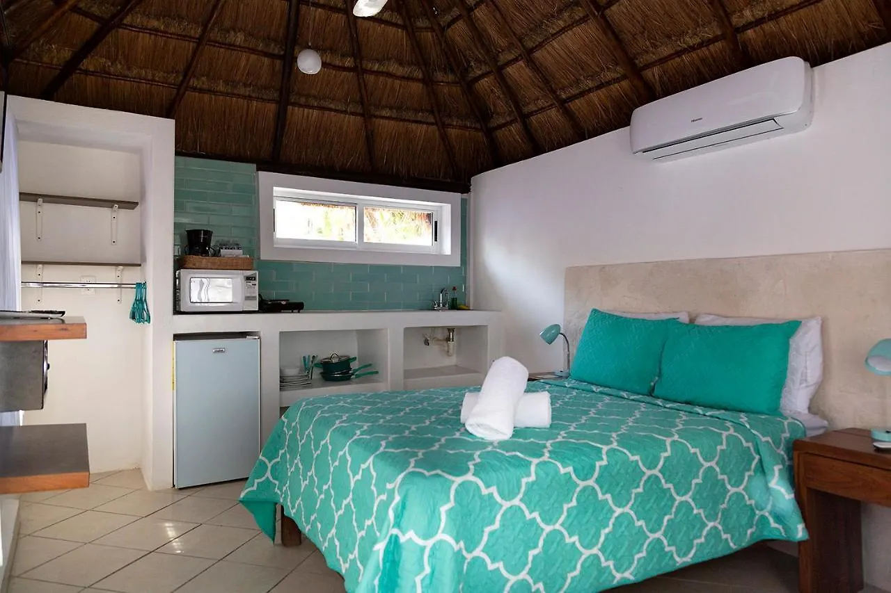 **  Hotel Amar Inn Puerto Morelos Mexico